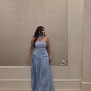Elegant Blue Pleated Women's Dress
